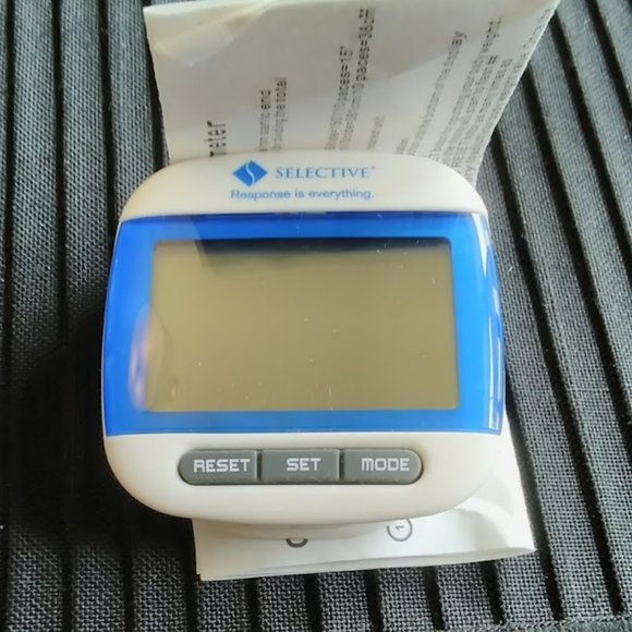 Vintage Ariel Pedometer- NIB - Picture 2 of 4